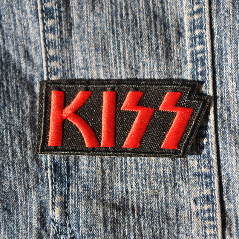 Kiss felvasaló