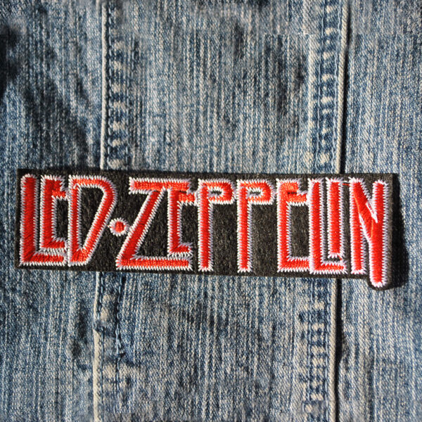 Led Zepelin piros felvasaló