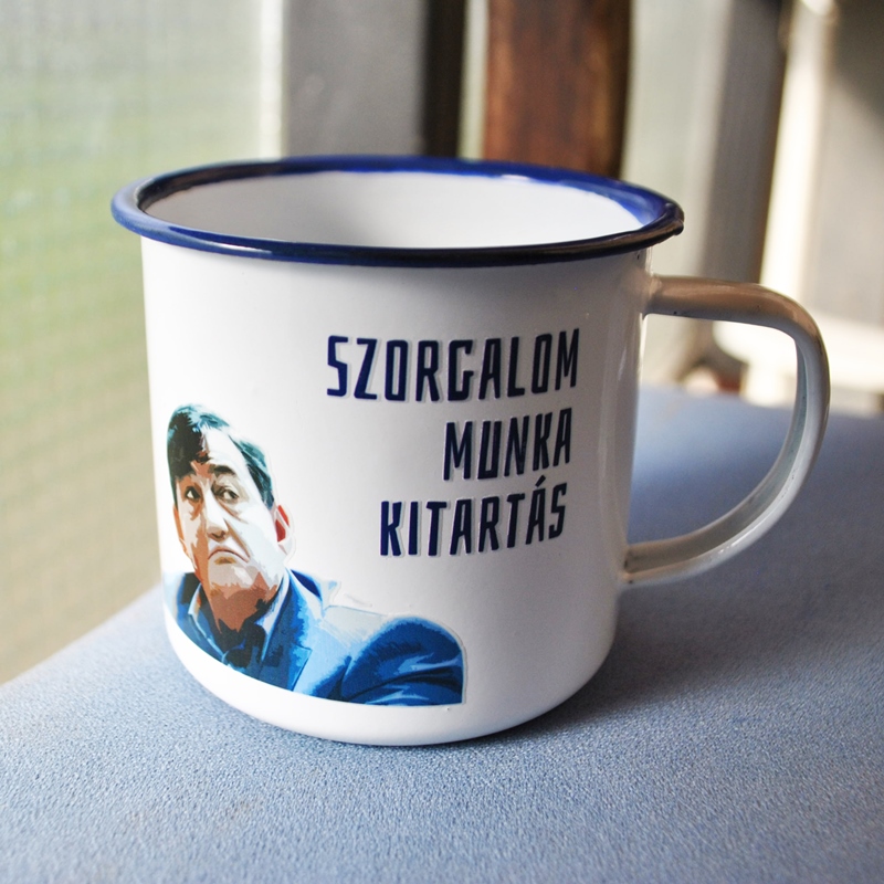 Szorgalom, munka, kitartás inspirációs bádog bögre