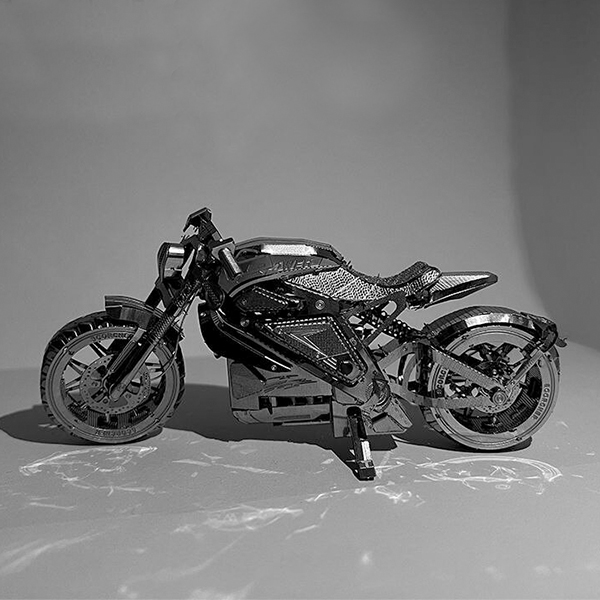 Motor 3D puzzle és makett