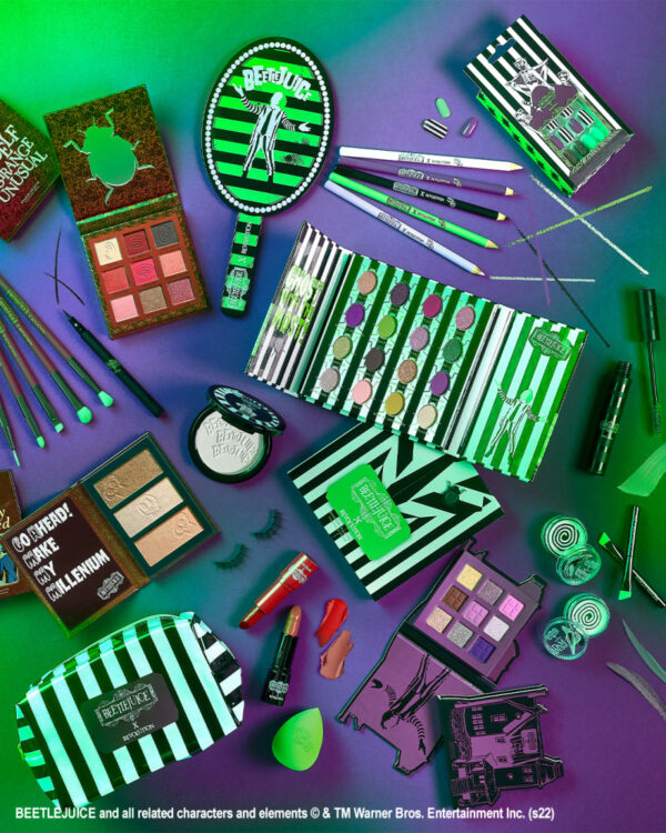 Beetlejuice x Makeup Revolution House Eyeshadow Paletta - Image 5