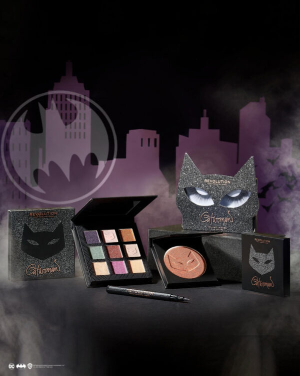 Revolution X Catwoman Jewel Thief Shadow Paletta - Image 5