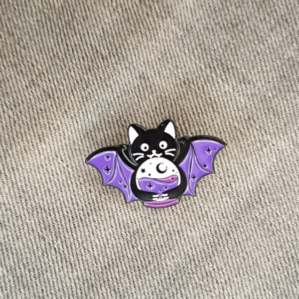 Bat cat kitűző