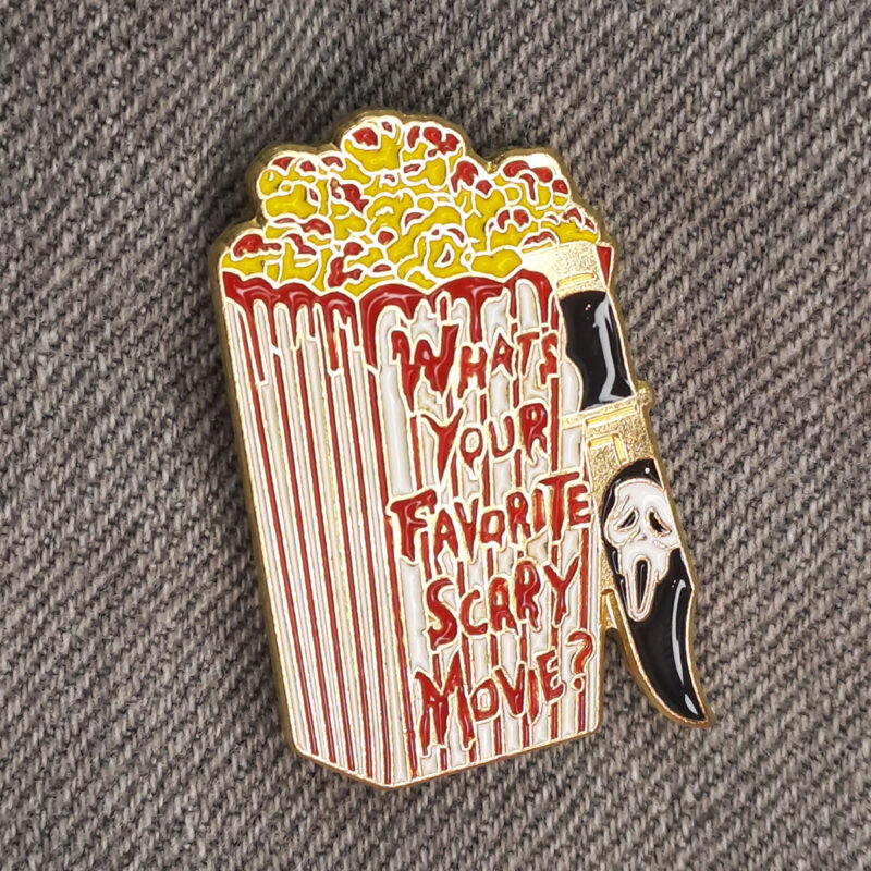 Horror popcorn kitűző