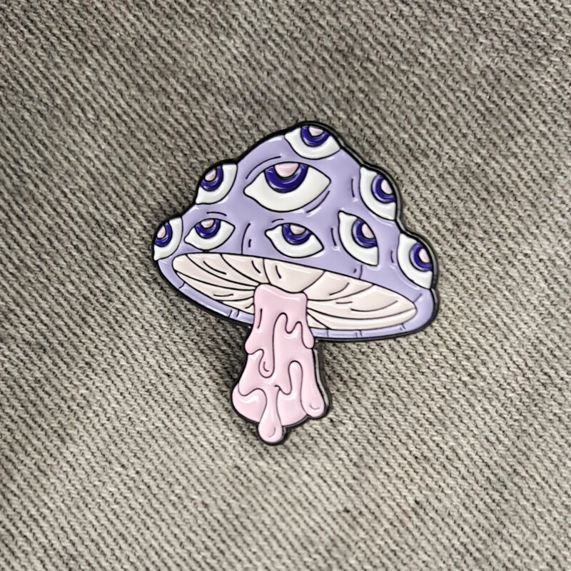 Varázsgomba kitűző