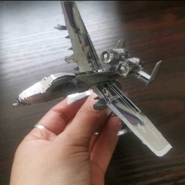 A10 Thunder 3D puzzle és makett - Image 3